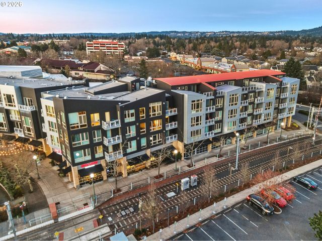 12600 Sw CRESCENT St 408, Beaverton, OR 97005