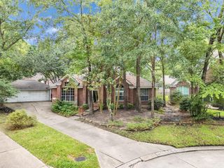 35 Serene Creek Place, Spring, TX 77382
