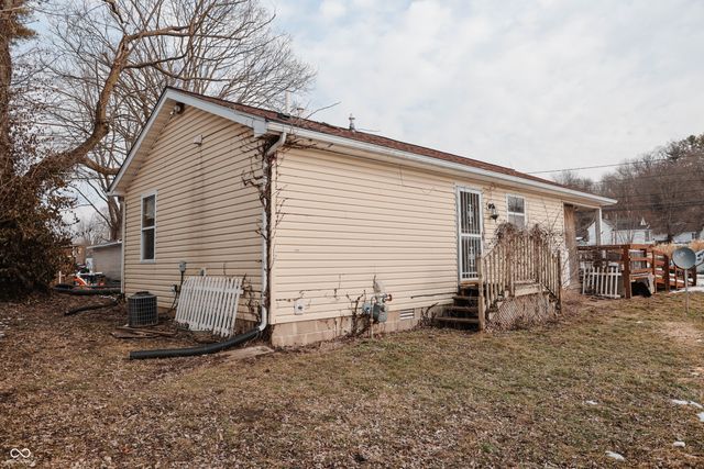690 N Mulberry Street, Martinsville, IN 46151