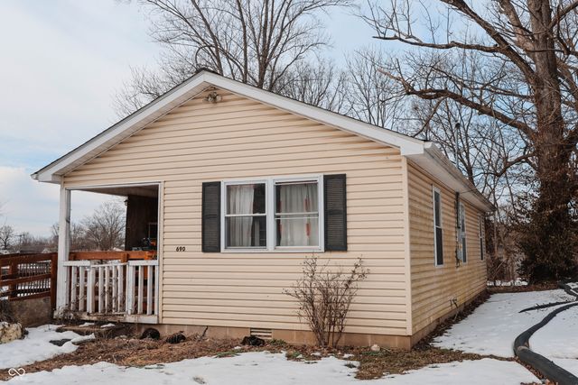 690 N Mulberry Street, Martinsville, IN 46151