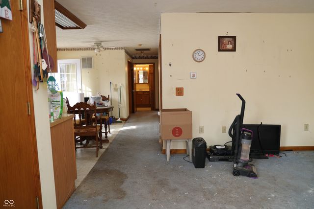 690 N Mulberry Street, Martinsville, IN 46151