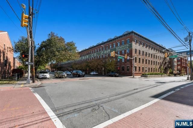 227 Columbus Drive 113b, Jersey City, NJ 07302