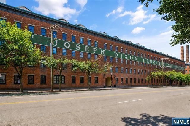 227 Columbus Drive 113b, Jersey City, NJ 07302