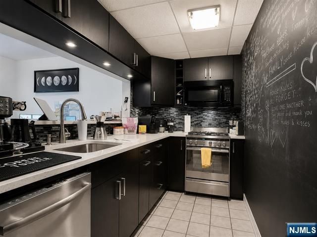 227 Columbus Drive 113b, Jersey City, NJ 07302