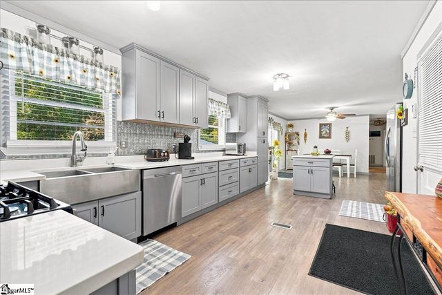 161 Moore Road, Spartanburg, SC 29302