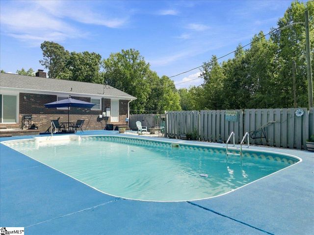 161 Moore Road, Spartanburg, SC 29302