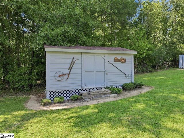 161 Moore Road, Spartanburg, SC 29302