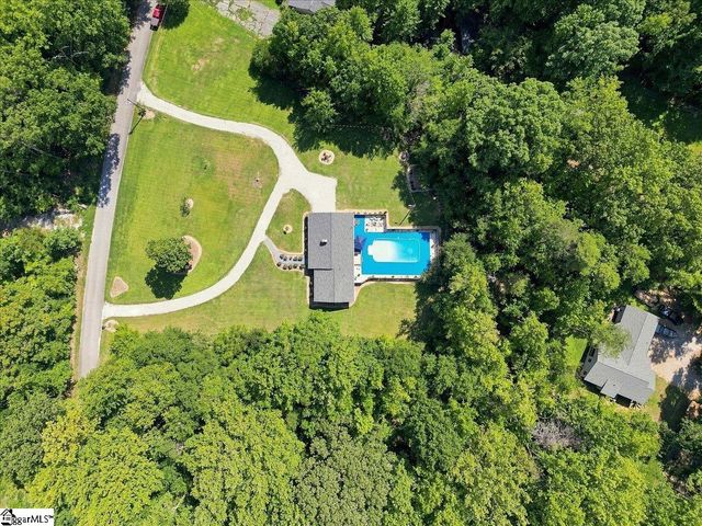 161 Moore Road, Spartanburg, SC 29302