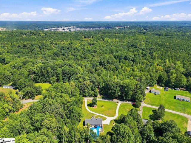 161 Moore Road, Spartanburg, SC 29302