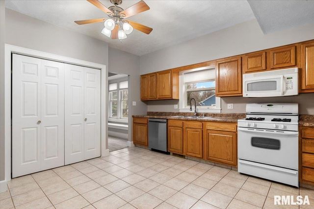 2905 PARK Avenue, Springfield, IL 62704