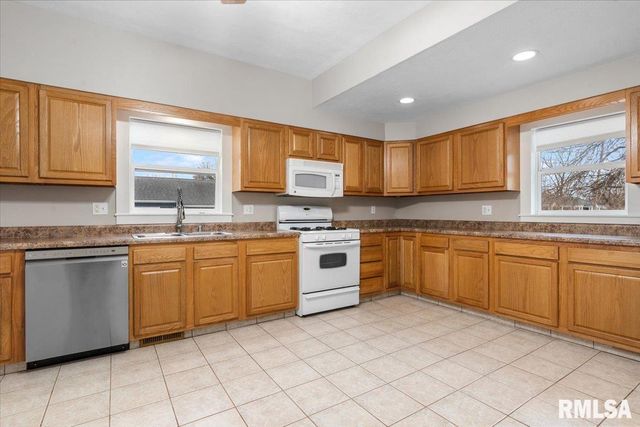 2905 PARK Avenue, Springfield, IL 62704