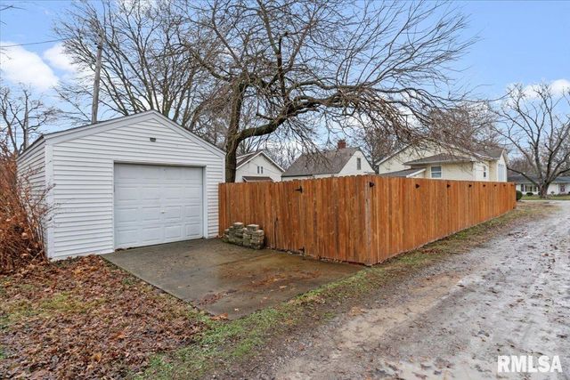 2905 PARK Avenue, Springfield, IL 62704