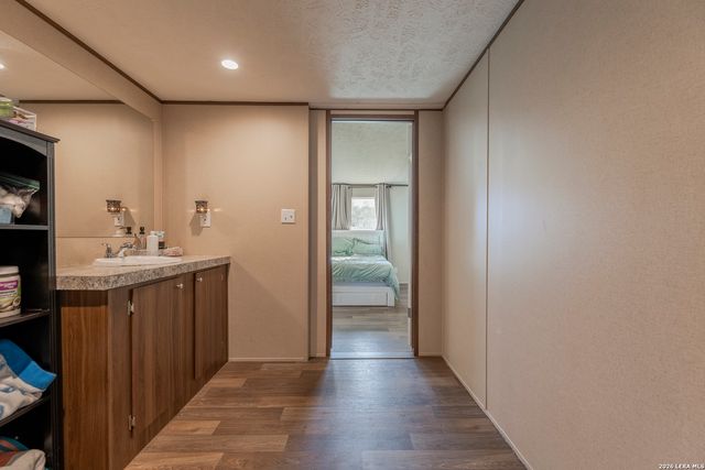 22819 Copper Canyon, Elmendorf, TX 78112