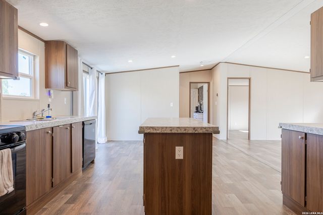 22819 Copper Canyon, Elmendorf, TX 78112