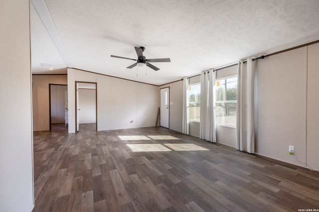 22819 Copper Canyon, Elmendorf, TX 78112