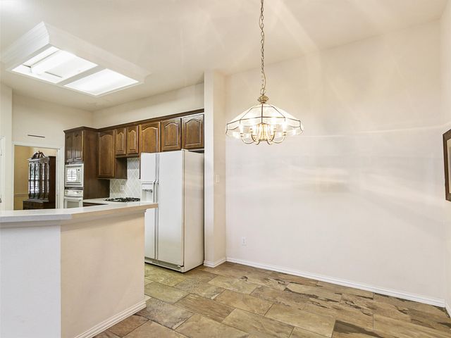 12210 Chapel View Drive, Farmers Branch, TX 75234