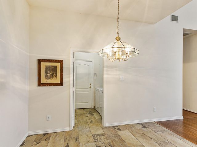 12210 Chapel View Drive, Farmers Branch, TX 75234