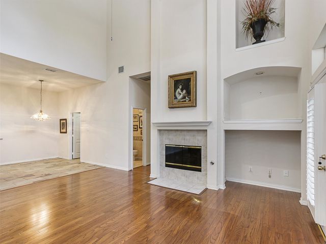 12210 Chapel View Drive, Farmers Branch, TX 75234