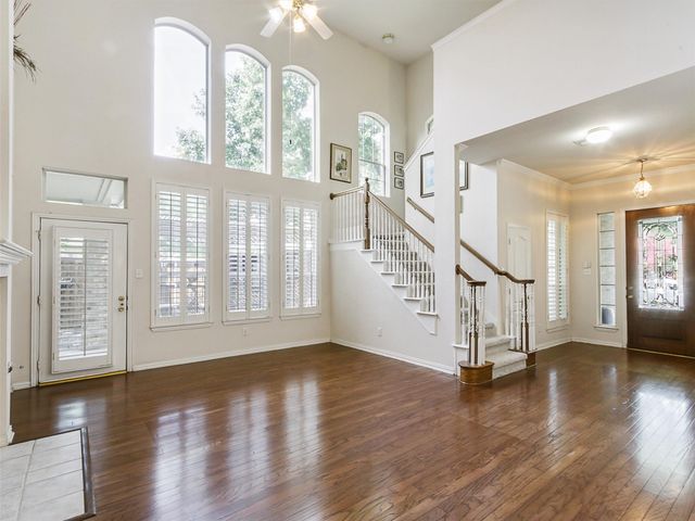 12210 Chapel View Drive, Farmers Branch, TX 75234