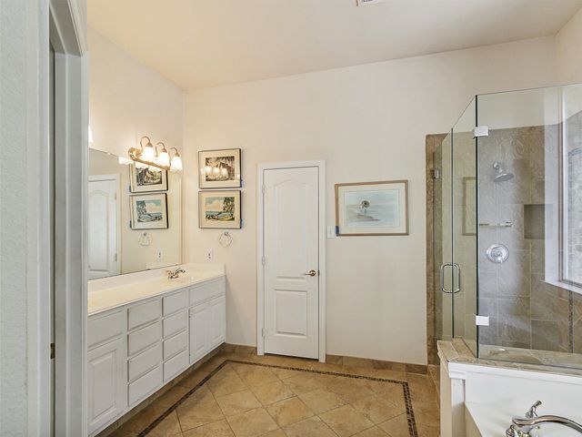 12210 Chapel View Drive, Farmers Branch, TX 75234