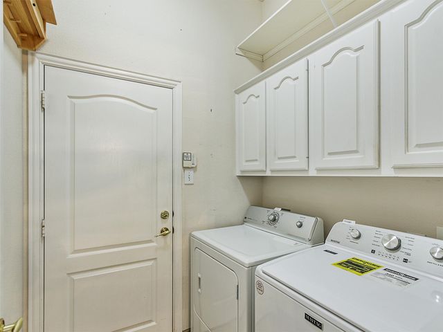 12210 Chapel View Drive, Farmers Branch, TX 75234