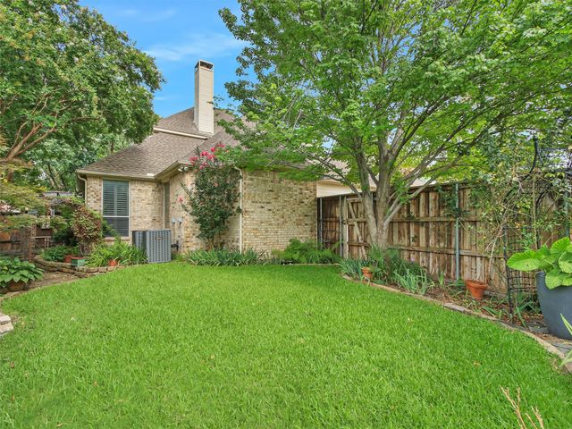 12210 Chapel View Drive, Farmers Branch, TX 75234