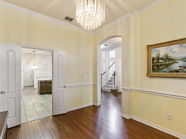 12210 Chapel View Drive, Farmers Branch, TX 75234