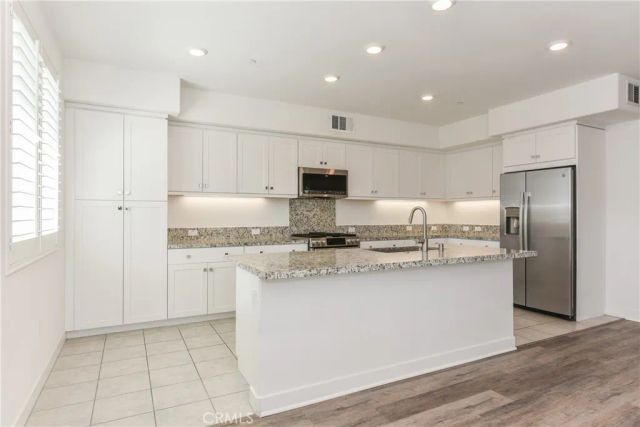 1893 S Union St 120, Anaheim, CA 92805