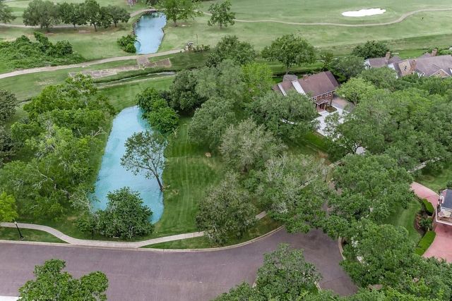 25 The Oval Street, Sugar Land, TX 77479