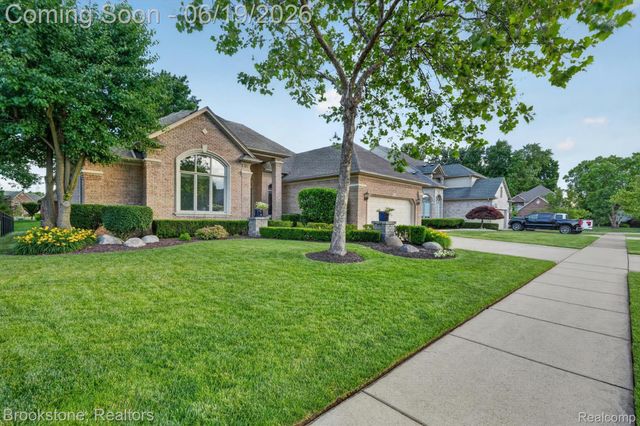 47749 Dennis Baert Drive, Macomb Township, MI 48044