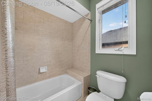 47749 Dennis Baert Drive, Macomb Township, MI 48044