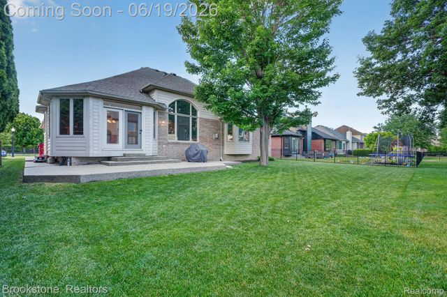 47749 Dennis Baert Drive, Macomb Township, MI 48044