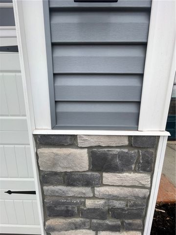 22 Halsey Street, Central, SC 29630