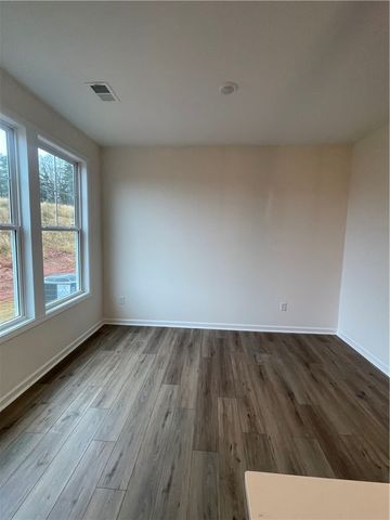 22 Halsey Street, Central, SC 29630