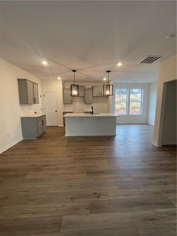 22 Halsey Street, Central, SC 29630