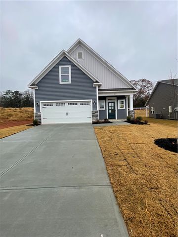 22 Halsey Street, Central, SC 29630