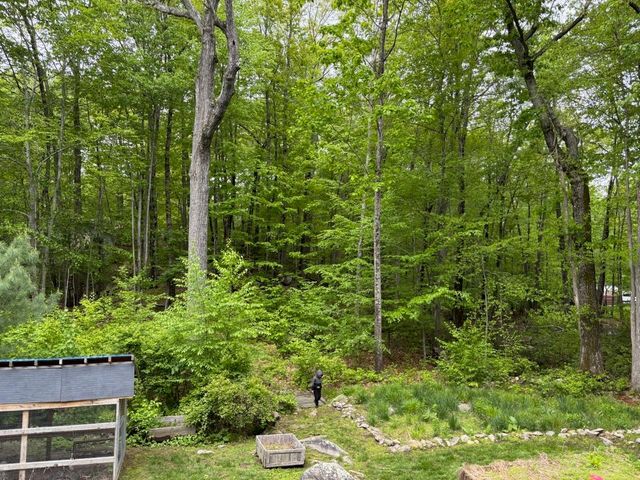 162 Lakeside Oaks Drive, Barrington, NH 03825