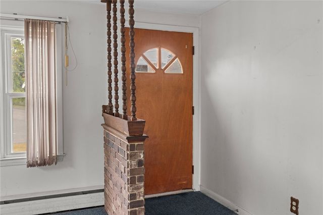 53 Fairgreen Drive, West Warwick, RI 02893