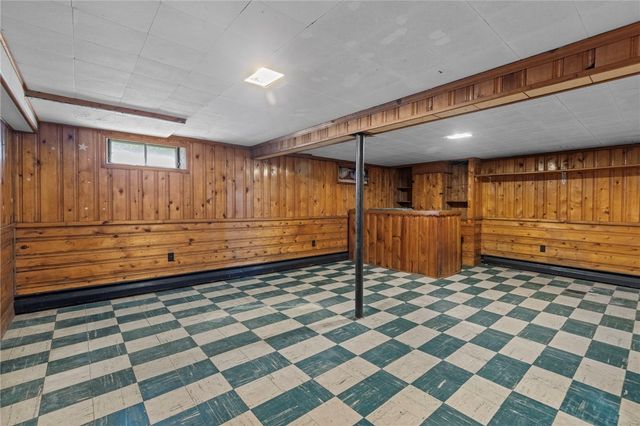53 Fairgreen Drive, West Warwick, RI 02893