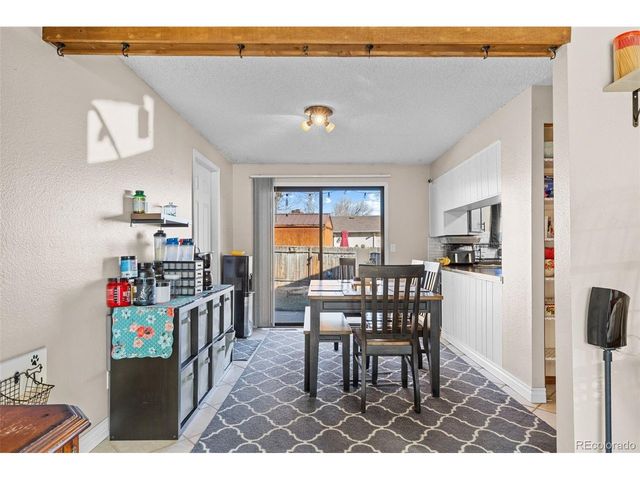515 Mahonia Pl, Loveland, CO 80538