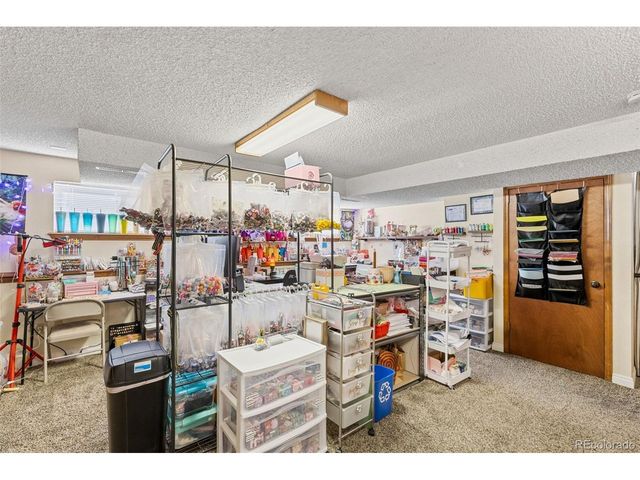 515 Mahonia Pl, Loveland, CO 80538