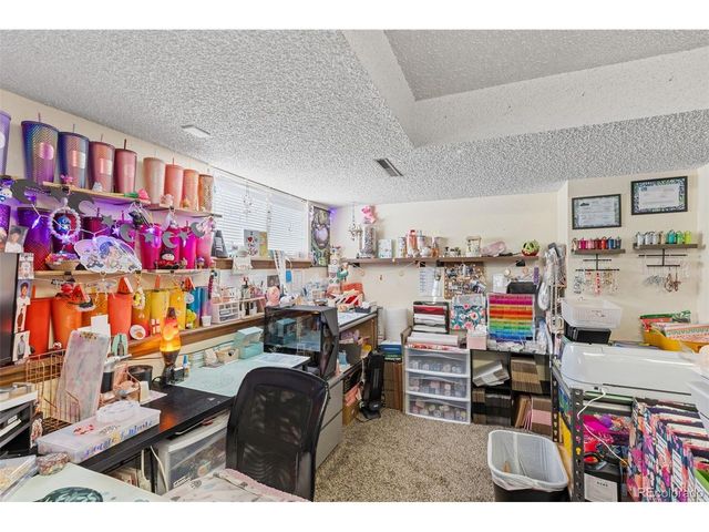 515 Mahonia Pl, Loveland, CO 80538