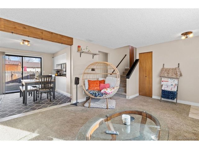 515 Mahonia Pl, Loveland, CO 80538