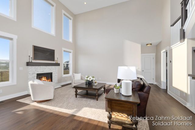 5752 Stonebridge Drive Sw, Georgetown Twp, MI 49418