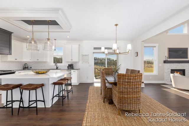 5752 Stonebridge Drive Sw, Georgetown Twp, MI 49418