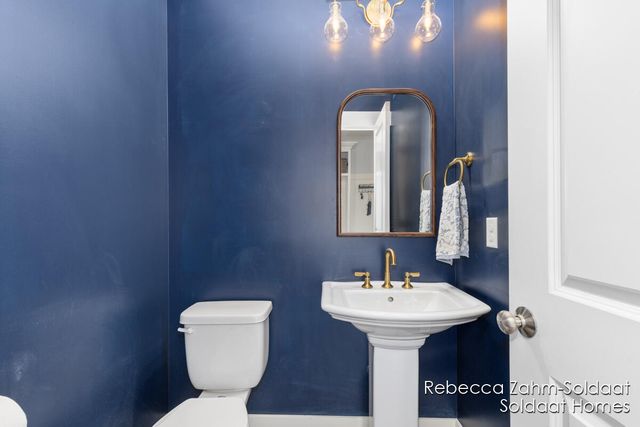 5752 Stonebridge Drive Sw, Georgetown Twp, MI 49418