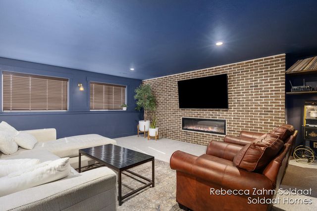 5752 Stonebridge Drive Sw, Georgetown Twp, MI 49418