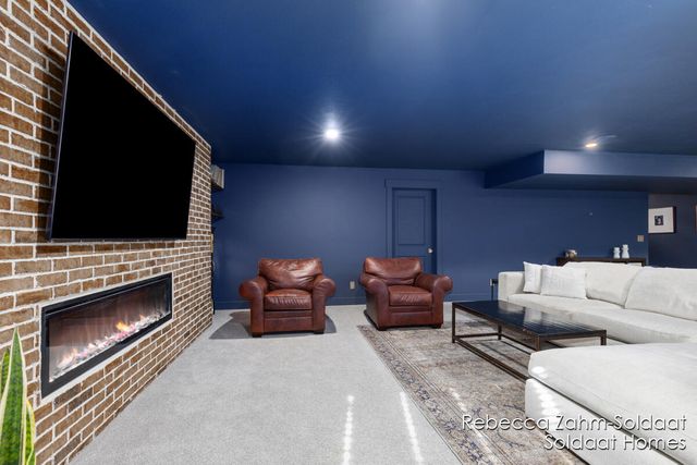 5752 Stonebridge Drive Sw, Georgetown Twp, MI 49418