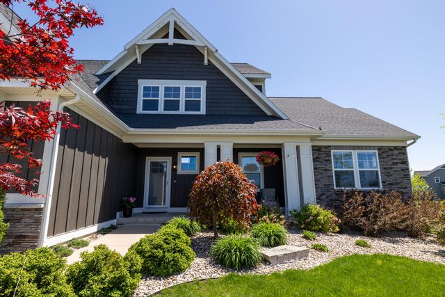 5752 Stonebridge Drive Sw, Georgetown Twp, MI 49418