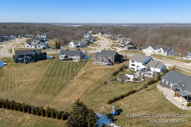 5752 Stonebridge Drive Sw, Georgetown Twp, MI 49418